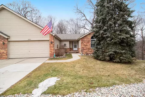 19741 Cardene Way, Northville, MI 48167