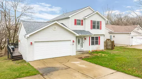 65 S Williams Lake Rd, Waterford, MI 48327