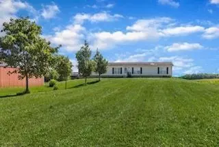 8333 S Wacousta Rd, Riley, MI 48879