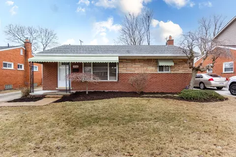 16703 Cameron St, Southgate, MI 48195