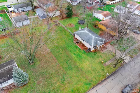 00 Fairgrove, Woodhaven, MI 48183