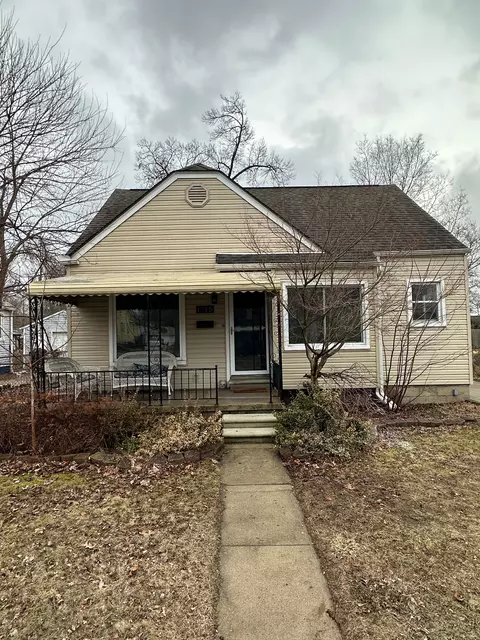 1715 Pearson St, Ferndale, MI 48220