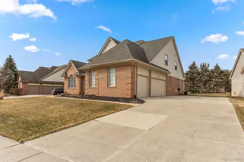 13229 Glenmore, Plymouth, MI 48170