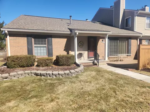 22200 Pondview, Novi, MI 48375