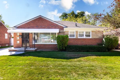 1518 Genesee Dr, Royal Oak, MI 48073