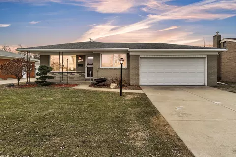 5238 Busch Ave, Warren, MI 48091