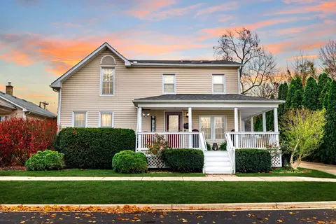 2921 5th St, Trenton, MI 48183