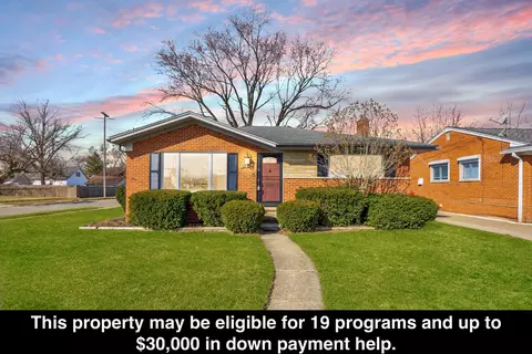25765 Barbara St, Roseville, MI 48066