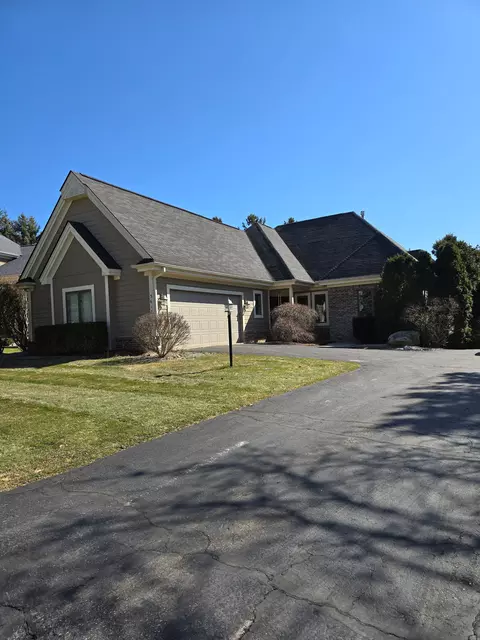 5618 Northcrest Cros Xing, Independence, MI 48346