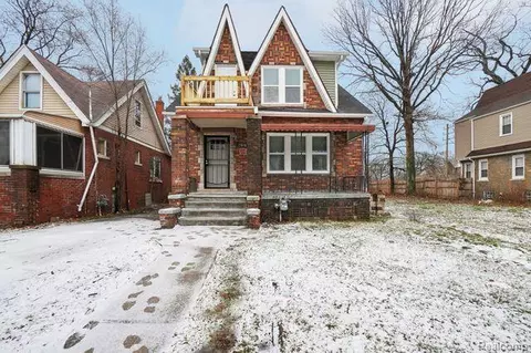 15818 Woodingham Dr, Detroit, MI 48238