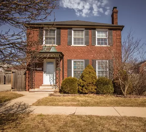 122 Walnut St, Trenton, MI 48183