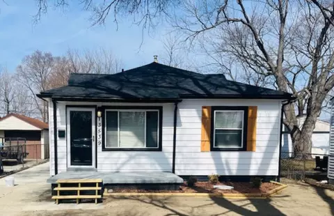 13539 Toepfer Rd, Warren, MI 48089