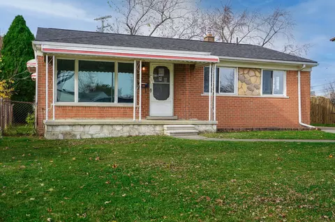 14780 Balsam St, Southgate, MI 48195