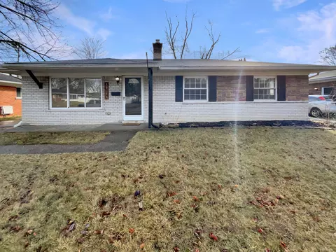 15072 Gary Ln, Livonia, MI 48154
