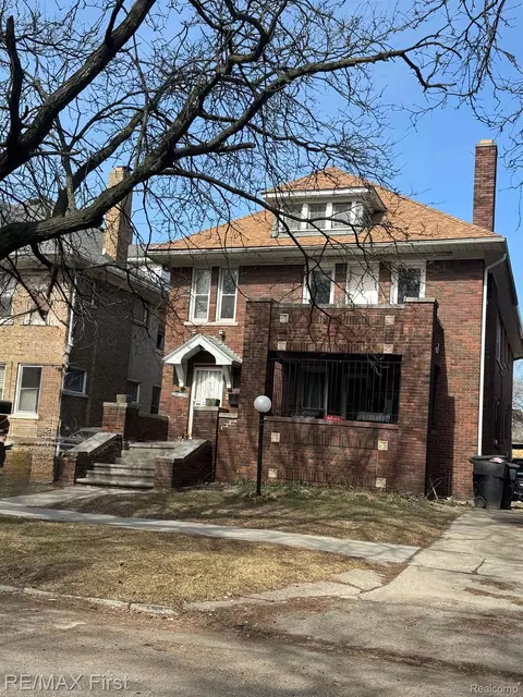 2674 Webb St, Detroit, MI 48206