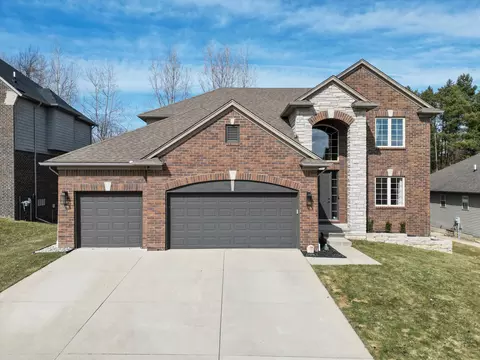 3209 Zaher Dr, Auburn Hills, MI 48326