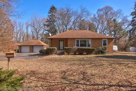 2123 S Reese Rd, Reese, MI 48757