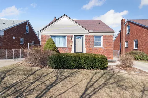 13156 Callender St, Southgate, MI 48195