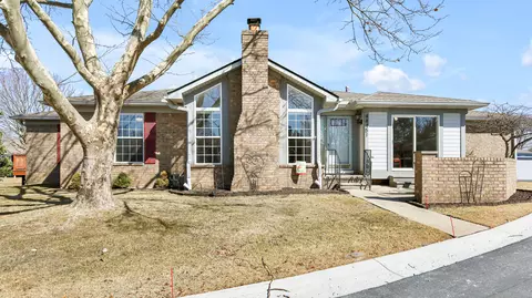 48451 Lance Crk, Shelby Township, MI 48315