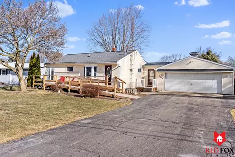 6049 Freedom Ln, Flint, MI 48506