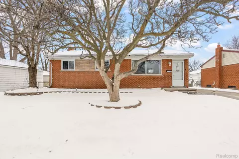 30815 Avondale St, Westland, MI 48186