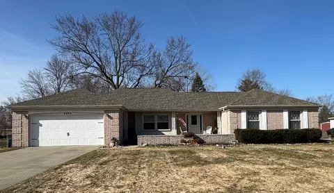 6124 Pebbleshire Dr, Grand Blanc, MI 48439