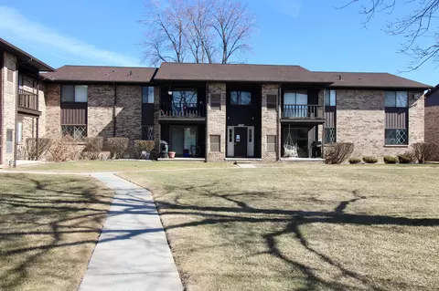 25 E 13 Mile Rd #6, Madison Heights, MI 48071