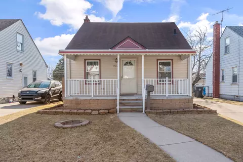 17306 Palmer St, Melvindale, MI 48122