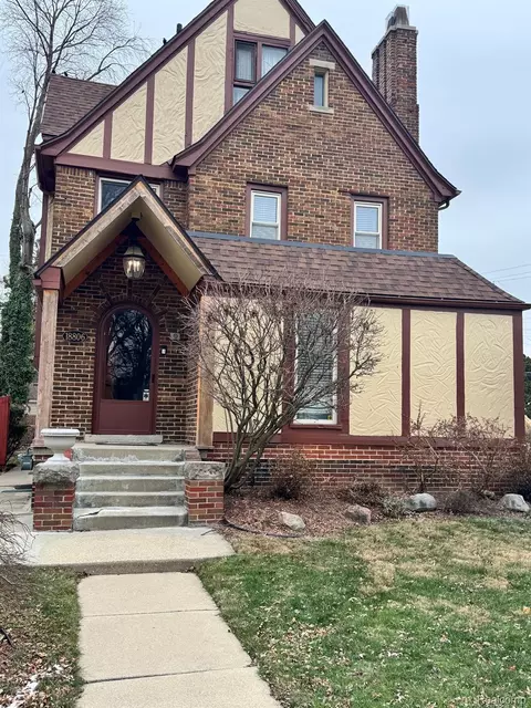18806 Gainsborough Rd, Detroit, MI 48223