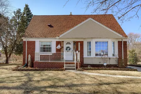 15189 Oconnor Ave, Allen Park, MI 48101