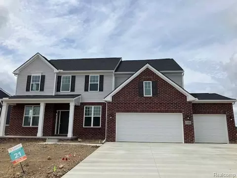 1915 Maggie Ln, Superior, MI 48198
