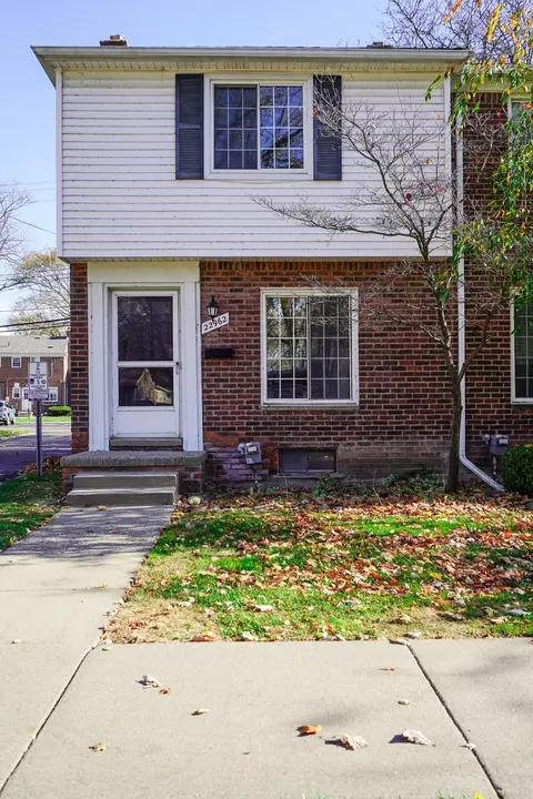 22962 Marter Rd, Saint Clair Shores, MI 48080