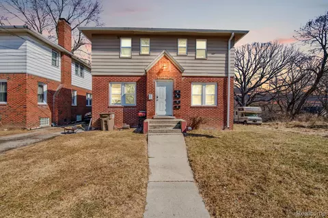 140 Summit St, Pontiac, MI 48342