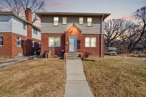 140 Summit St, Pontiac, MI 48342
