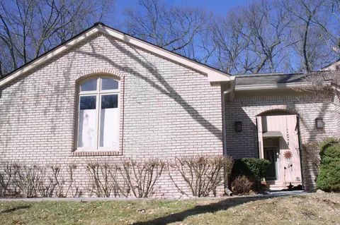 1173 Glenpointe Crt Ct, Bloomfield Hills, MI 48304