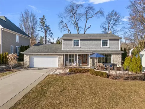 1992 Northlawn Blvd, Birmingham, MI 48009