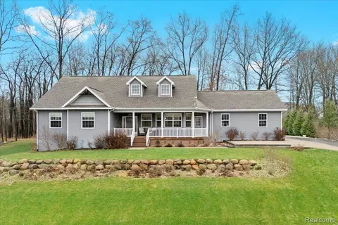 4377 Bootjack Trl, Oceola, MI 48843