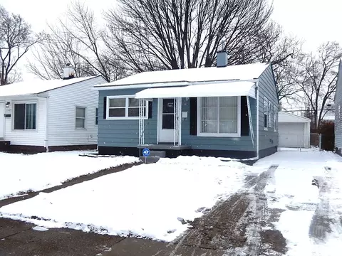 11334 Jackson Ave, Warren, MI 48089