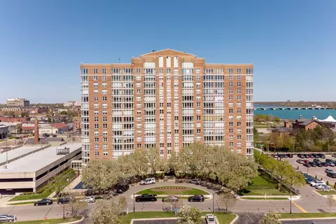 250 E Harbortown Dr #303, Detroit, MI 48207