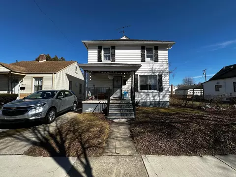 7848 Coleman St, Dearborn, MI 48126