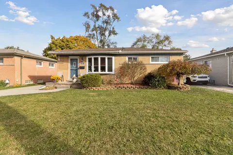 442 Henry Ruff Rd, Garden City, MI 48135