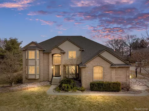 53714 Desano Dr, Shelby Township, MI 48315