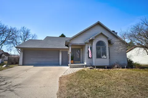 436 Windy Blf, Flushing, MI 48433
