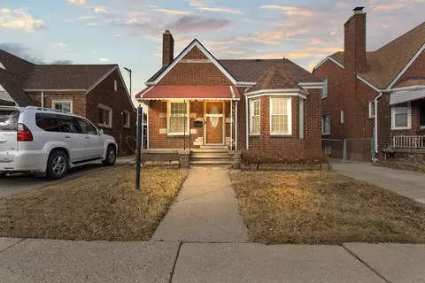 6115 Yinger Ave, Dearborn, MI 48126