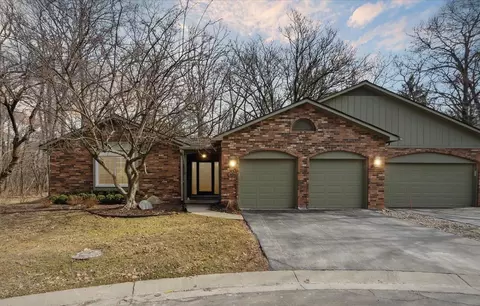 4065 Justin Crt Ct, Bloomfield Township, MI 48302