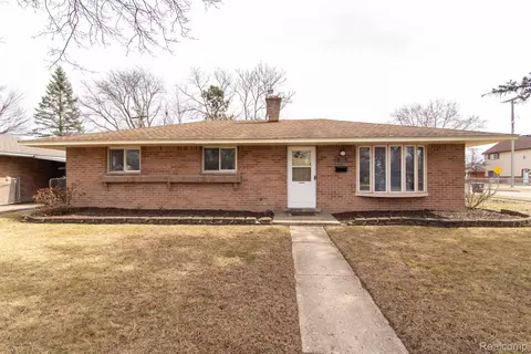 35864 Thames St, Westland, MI 48186