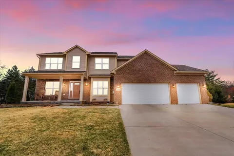 1500 Trace Hollow Dr, Commerce, MI 48382