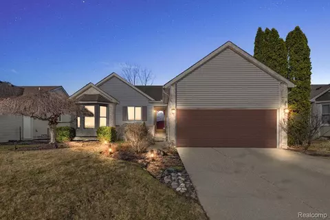 2071 Enterprise Dr, Troy, MI 48083