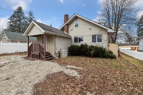 3260 Maplecroft St, West Bloomfield, MI 48324