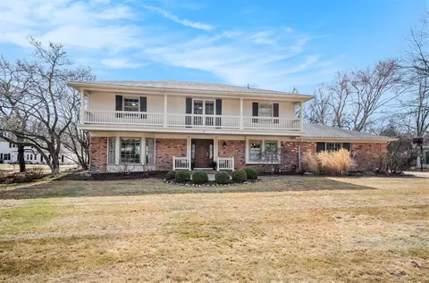 23011 Nottingham Dr, Beverly Hills, MI 48025